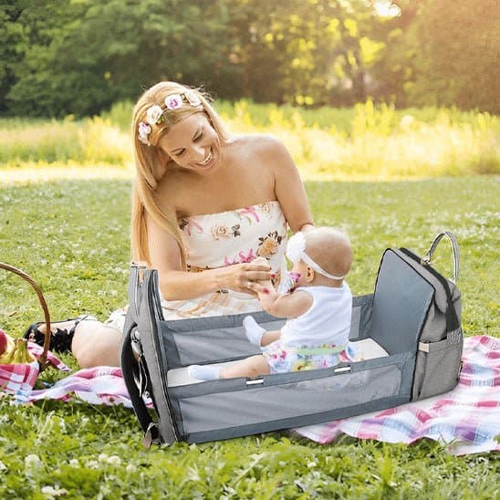 Sac de voyage à dos - A langer avec lit intégré - Rangement Innovant