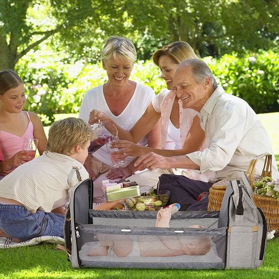 Sac de voyage à dos - A langer avec lit intégré - Rangement Innovant